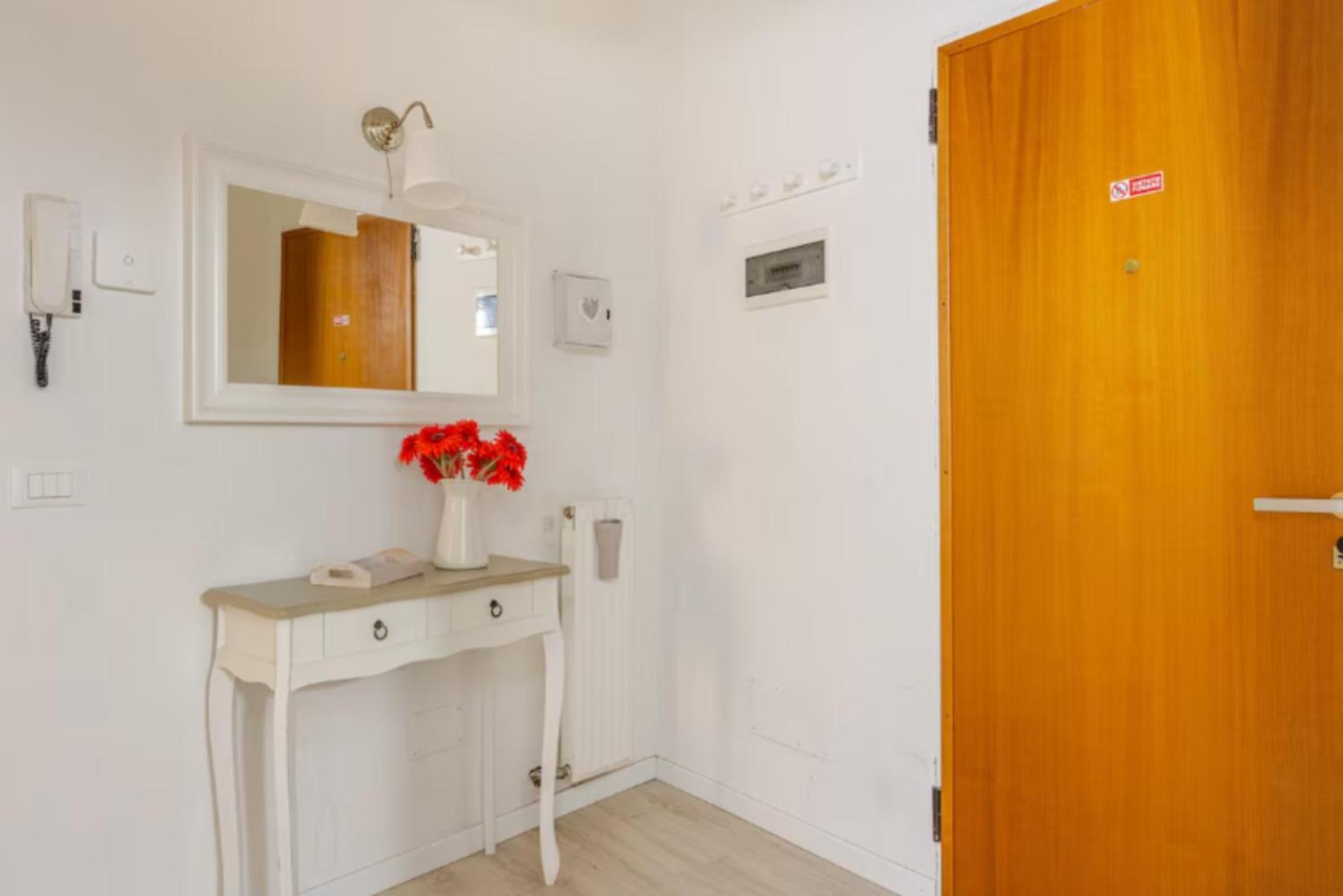 Dolce Riva Downtown Apartment מראה חיצוני תמונה